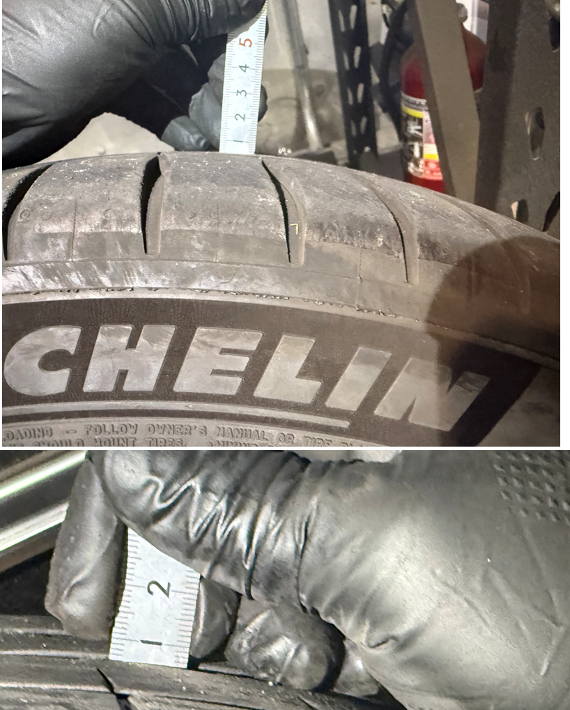 アウディA4　タイヤ残量測定