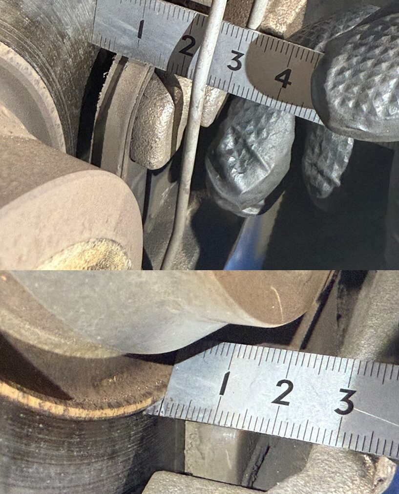 アウディA4　ブレーキ残量測定