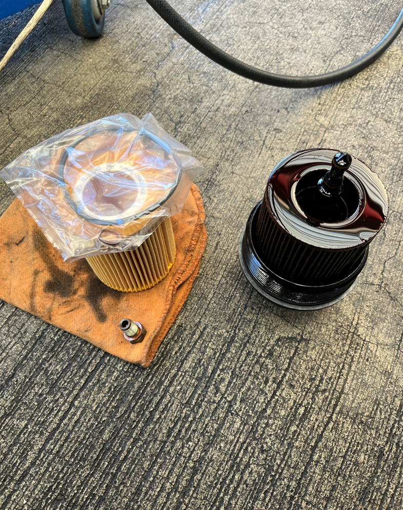 BMW　525i　オイルフィルター交換