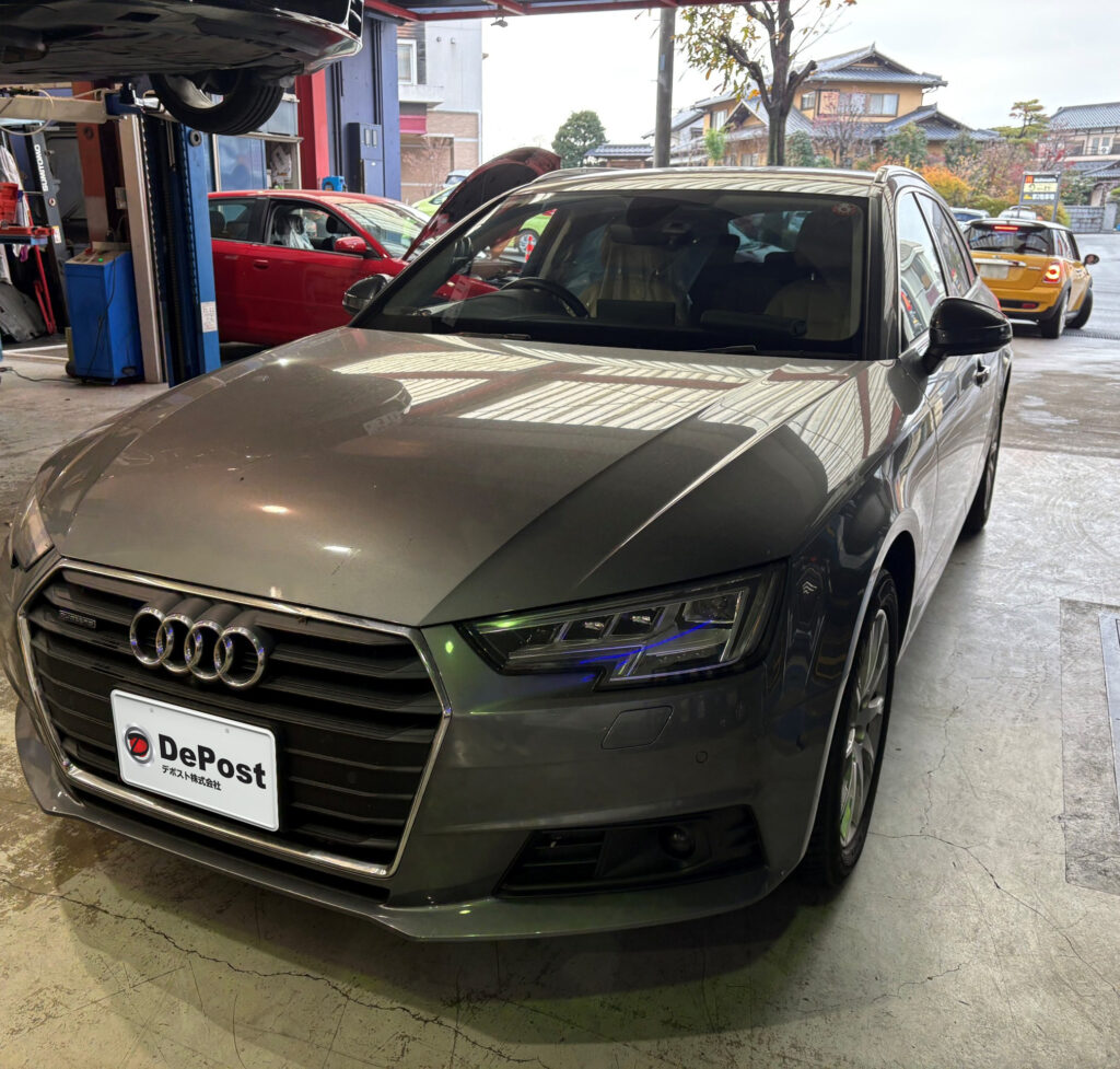 アウディA4　外観