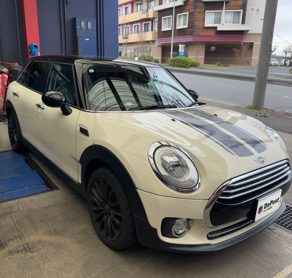 MINIクラブマン　外観