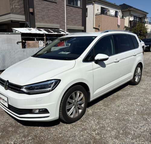 トゥーラン外観